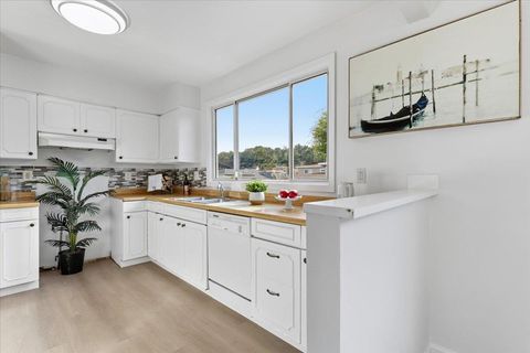 Tiny photo for 137 Adrian Avenue, SOUTH SAN FRANCISCO, CA 94080 (MLS # ML82028898)