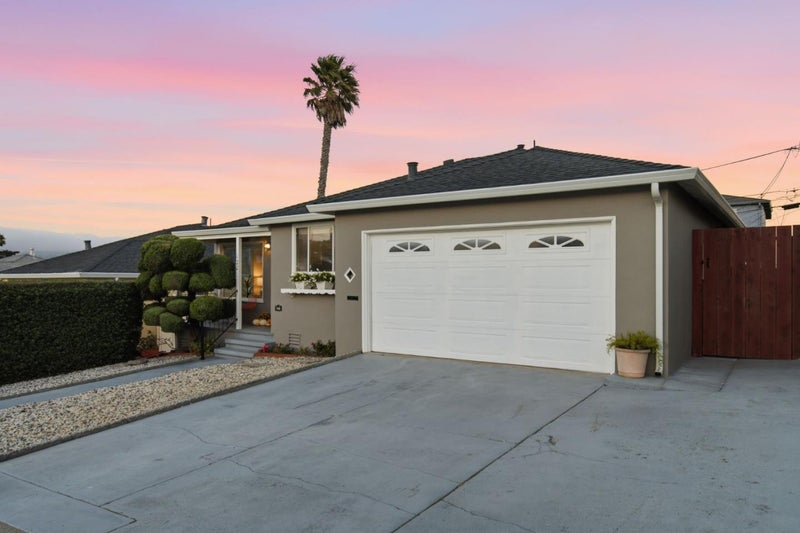 122 Sherwood Way