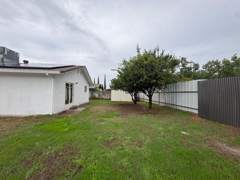Tiny photo for 6042 Coad Lane, RIVERBANK, CA 95367 (MLS # ML82027732)