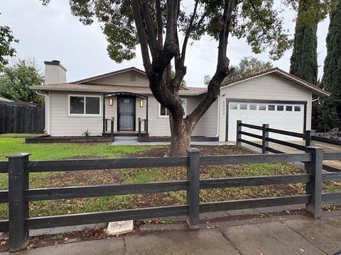Tiny photo for 6042 Coad Lane, RIVERBANK, CA 95367 (MLS # ML82027732)