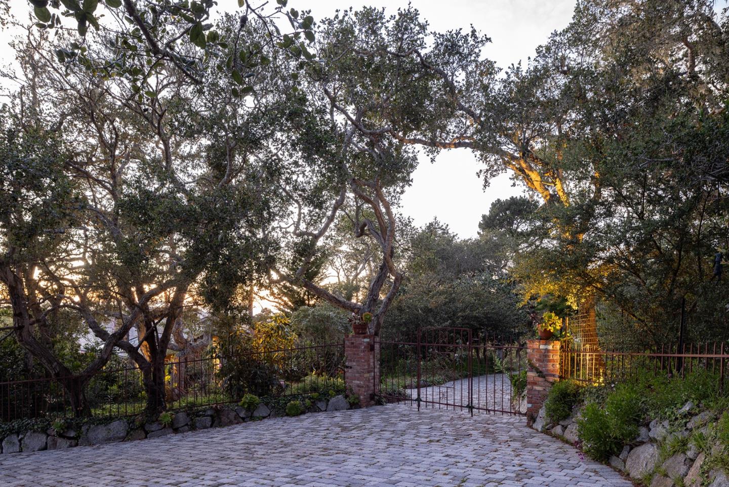 3198 Del Ciervo Road