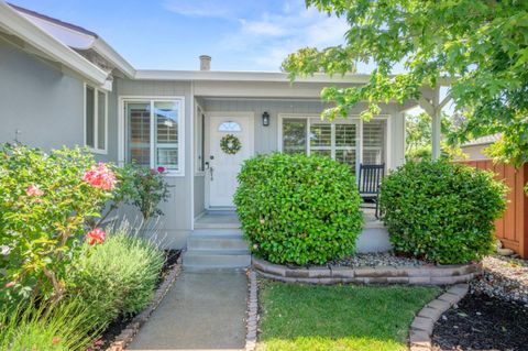 19336 Garrison Avenue CASTRO VALLEY CA 94546