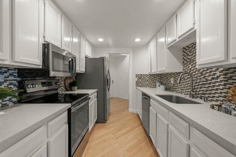 Tiny photo for 3 Cove Lane, REDWOOD CITY, CA 94063 (MLS # ML82060362)