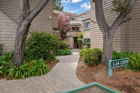Tiny photo for 3 Cove Lane, REDWOOD CITY, CA 94063 (MLS # ML82060362)