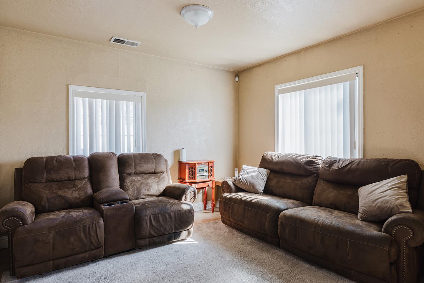 15 Rincon Avenue