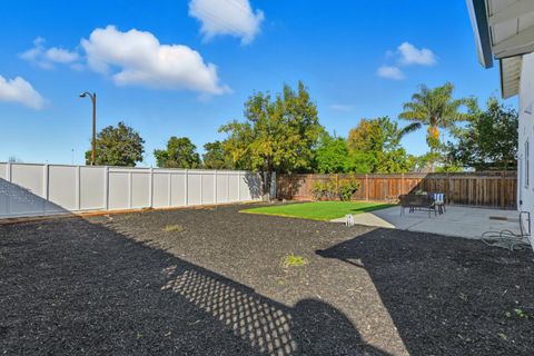 Tiny photo for 180 Park Sharon Drive, SAN JOSE, CA 95136 (MLS # ML82025048)