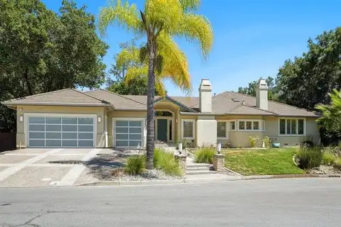 12468 Ted Avenue, Saratoga, CA 95070 - #: ML82053863