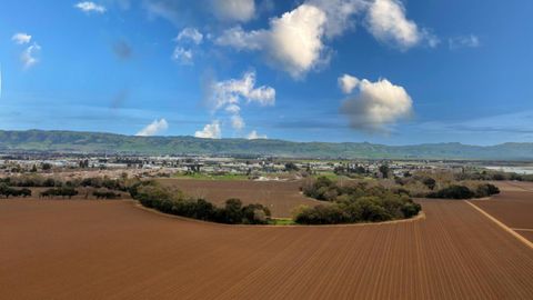 Tiny photo for 724 Wisteria Drive, GILROY, CA 95020 (MLS # ML82036157)