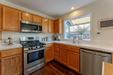 Tiny photo for 724 Wisteria Drive, GILROY, CA 95020 (MLS # ML82036157)