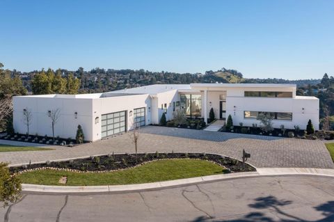 45 Calaveras Court Hillsborough CA 94010