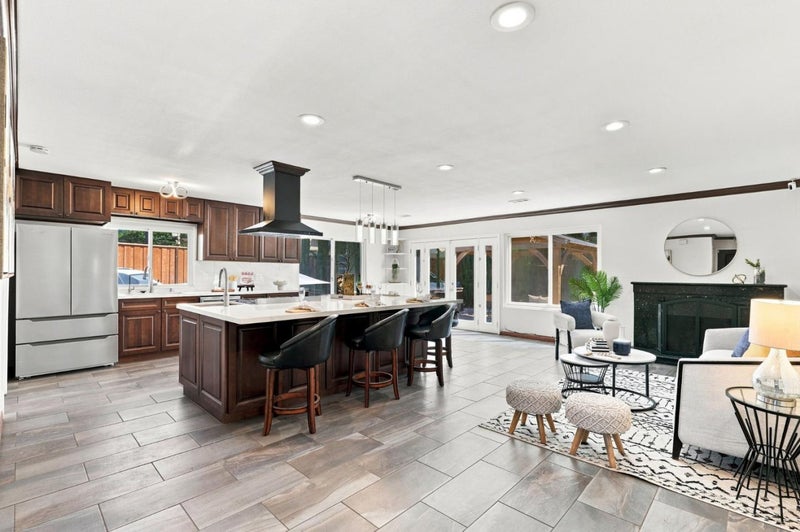 570 Biscayne Court