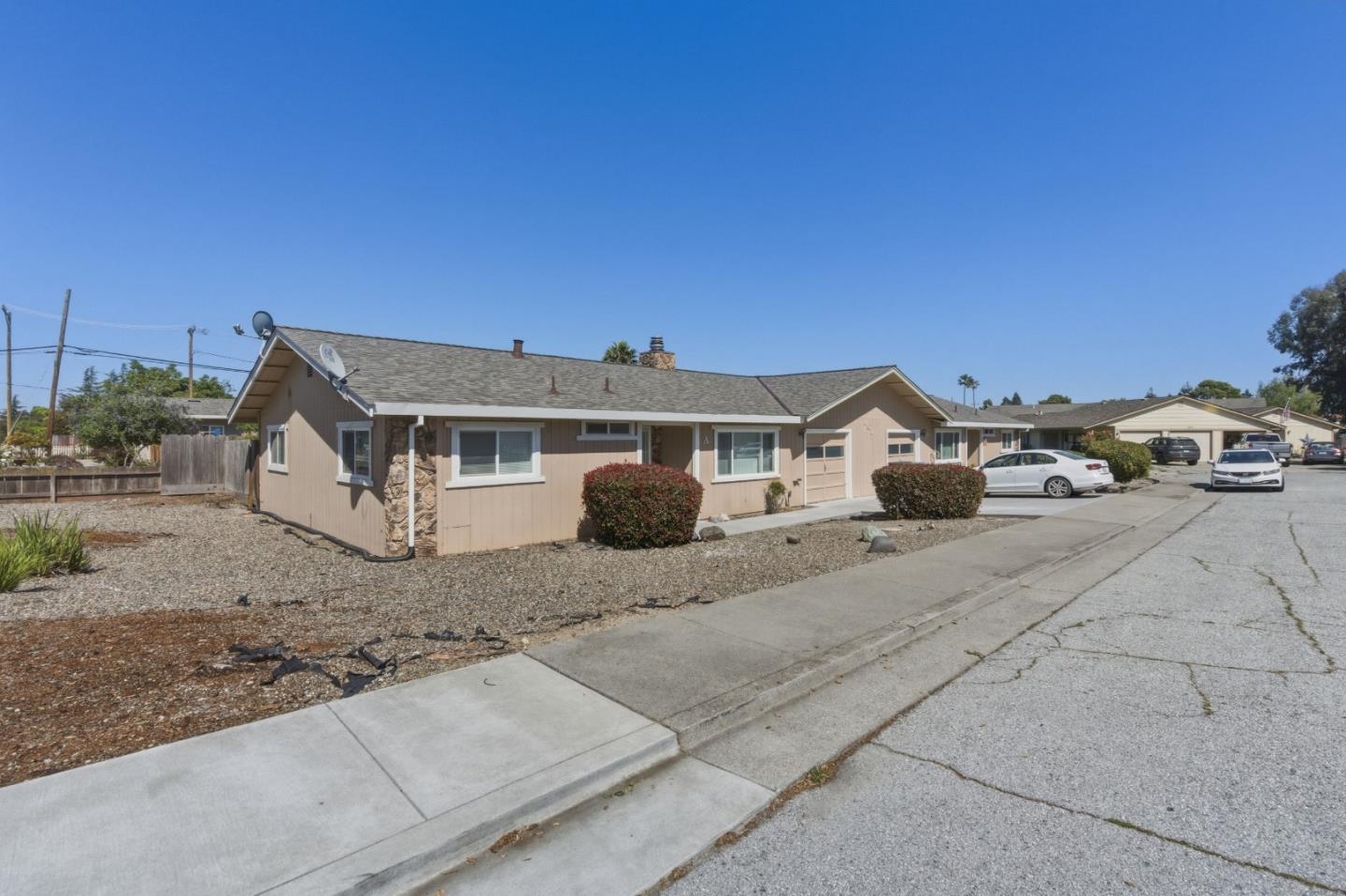 802 Marentis Circle