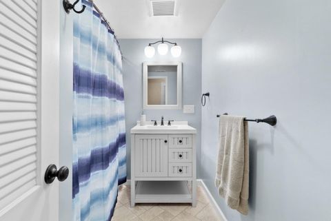 Tiny photo for 238 E Hilton Drive, BOULDER CREEK, CA 95006 (MLS # ML82034340)