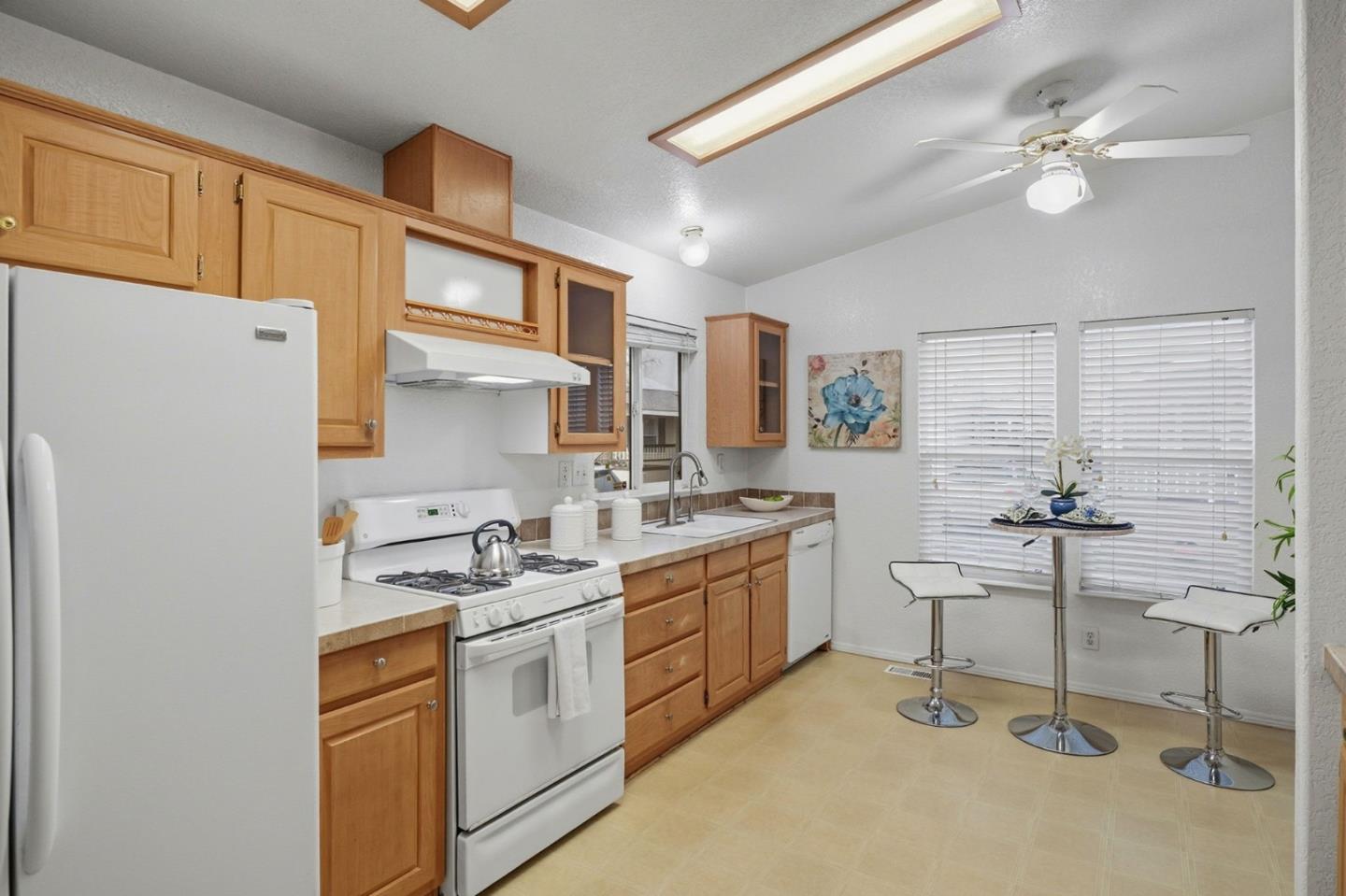 195 Blossom Hill Road Unit: 156