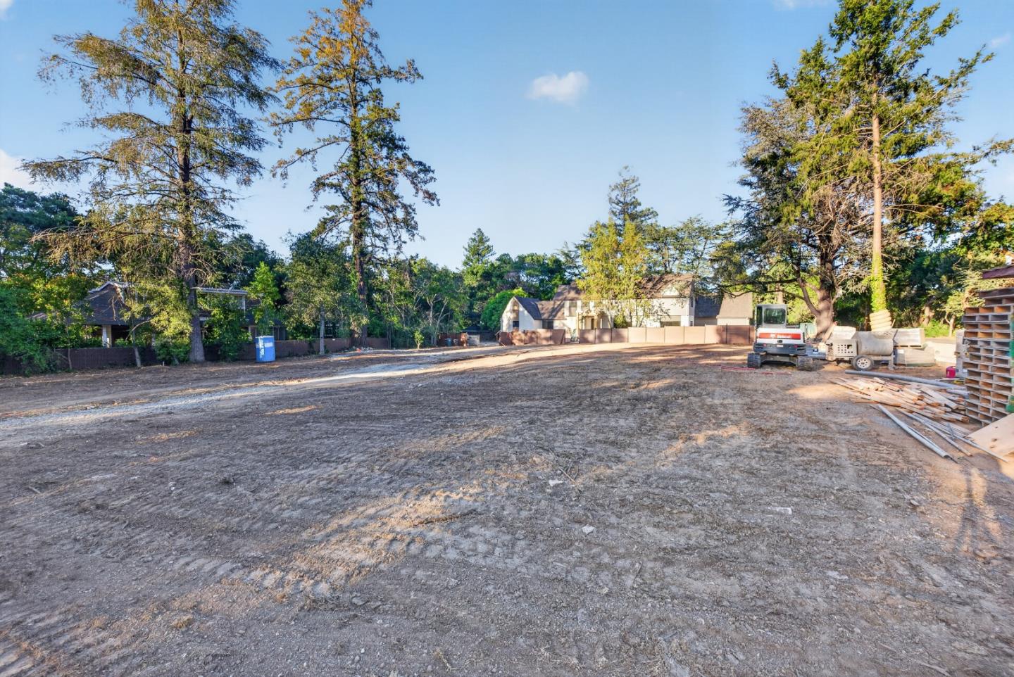 15540 Glen Una (PARCEL A) Drive