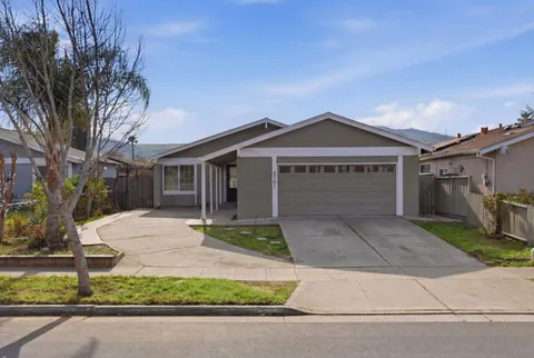 6761 Muscat Drive, San Jose, CA 95119 - #: ML82033026