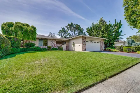 MLS: ML82007669