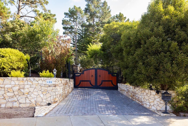 400 Dry Creek Road