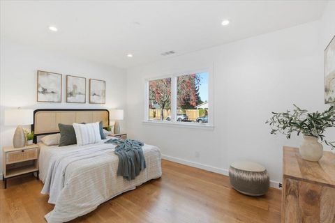 Tiny photo for 5546 Amby Drive, SAN JOSE, CA 95124 (MLS # ML82029736)