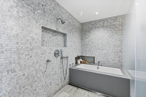 Tiny photo for 5546 Amby Drive, SAN JOSE, CA 95124 (MLS # ML82029736)