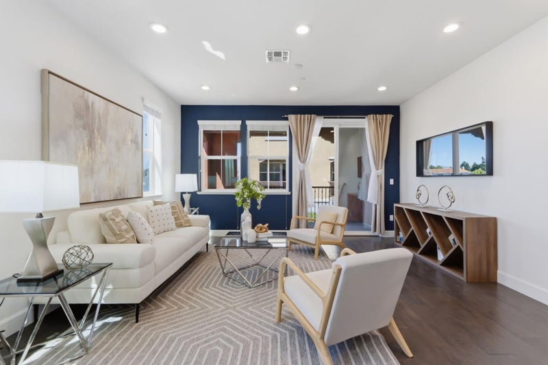 34823 Awning Terrace
