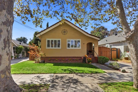 Featured picture for the property ML82064771