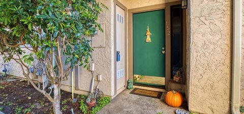 Photo of 152 Torrey Pine Terrace, Santa Cruz, CA 95060 (MLS # ML82037525)
