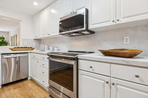 Tiny photo for 1 W Edith Avenue #D125, LOS ALTOS, CA 94022 (MLS # ML82053634)