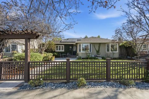 Photo of 1256 Malone Road, SAN JOSE, CA 95125 (MLS # ML82036974)