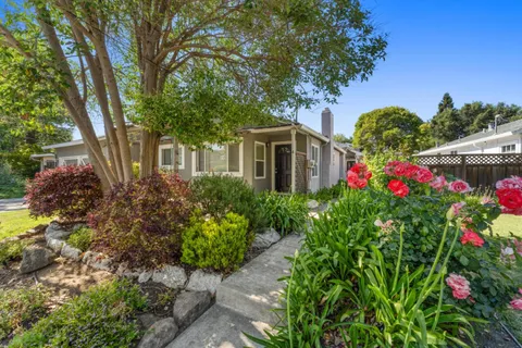 4 Athlone Way, Menlo Park, CA 94025 - #: ML82009215