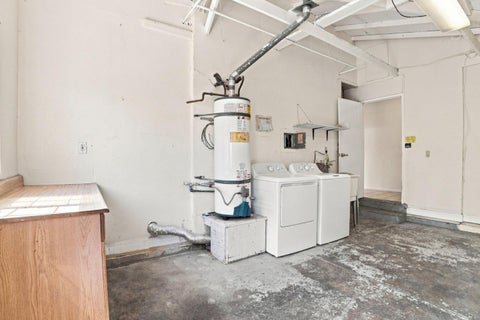 Tiny photo for 6 Huntington Circle, PITTSBURG, CA 94565 (MLS # ML82060441)