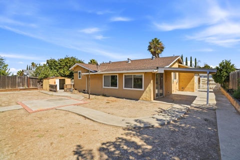 Tiny photo for 6 Huntington Circle, PITTSBURG, CA 94565 (MLS # ML82060441)
