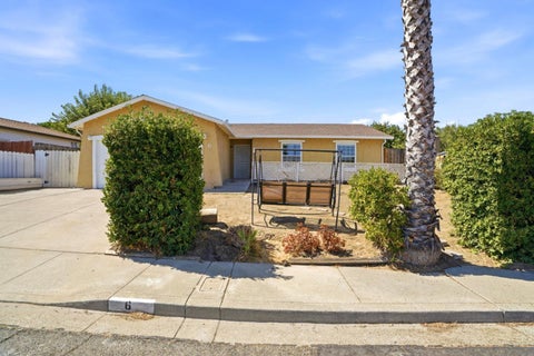 Tiny photo for 6 Huntington Circle, PITTSBURG, CA 94565 (MLS # ML82060441)