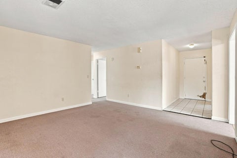 Tiny photo for 6 Huntington Circle, PITTSBURG, CA 94565 (MLS # ML82060441)