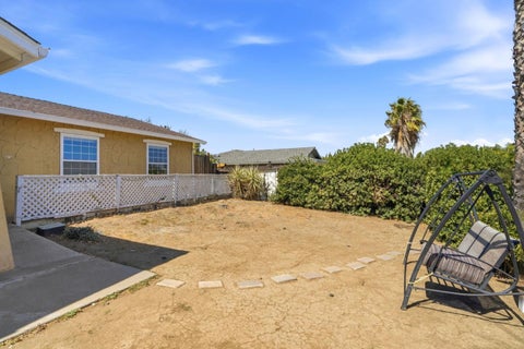 Tiny photo for 6 Huntington Circle, PITTSBURG, CA 94565 (MLS # ML82060441)