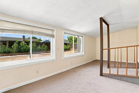 Tiny photo for 6 Huntington Circle, PITTSBURG, CA 94565 (MLS # ML82060441)