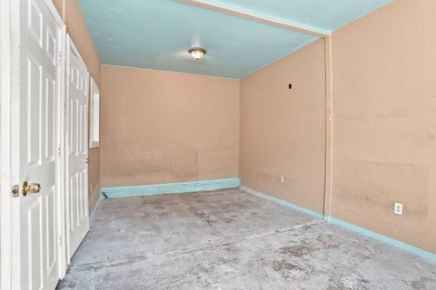 Tiny photo for 6 Huntington Circle, PITTSBURG, CA 94565 (MLS # ML82060441)