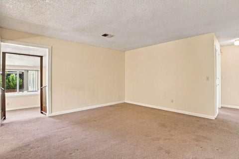 Tiny photo for 6 Huntington Circle, PITTSBURG, CA 94565 (MLS # ML82060441)