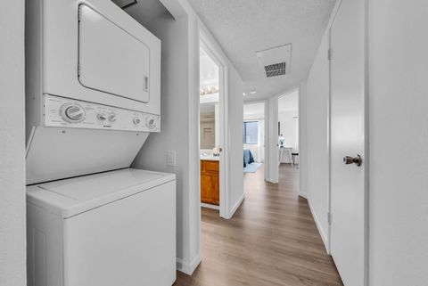 Tiny photo for 364 Kenbrook Circle, SAN JOSE, CA 95111 (MLS # ML82025298)