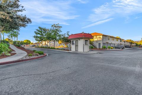 Tiny photo for 364 Kenbrook Circle, SAN JOSE, CA 95111 (MLS # ML82025298)