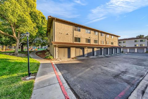 Tiny photo for 364 Kenbrook Circle, SAN JOSE, CA 95111 (MLS # ML82025298)