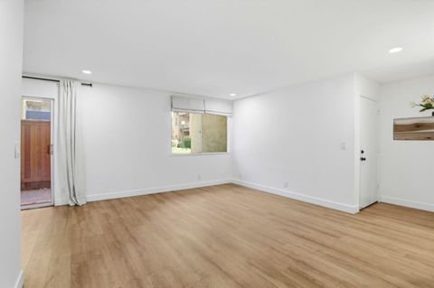 Tiny photo for 247 N Capitol Avenue #167, San Jose, CA 95127 (MLS # ML82040750)
