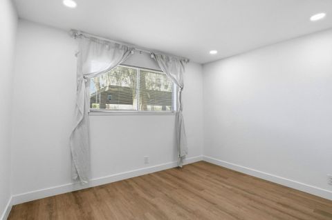 Tiny photo for 247 N Capitol Avenue #167, San Jose, CA 95127 (MLS # ML82040750)