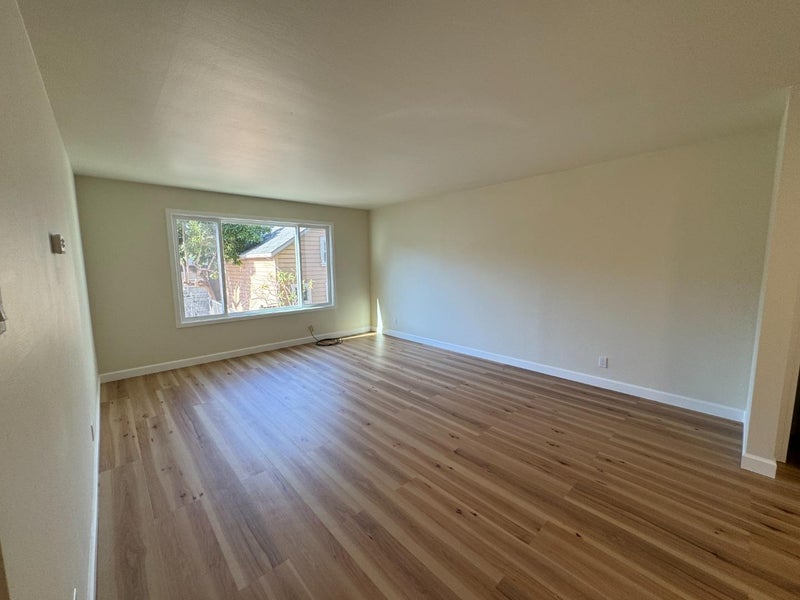 370 Bartlett Avenue 2