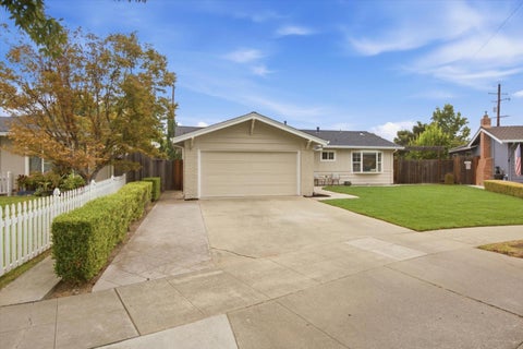 Photo of 3031 Greentree Way, SAN JOSE, CA 95128 (MLS # ML82062239)