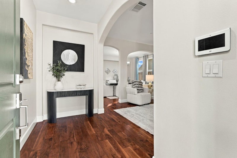 4473 Keepsake Rose Common