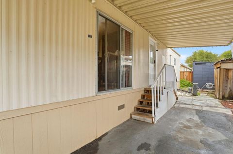Tiny photo for 777 Spindrift Place #777, SAN JOSE, CA 95134 (MLS # ML82028313)