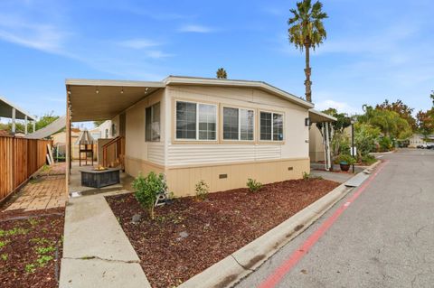 Tiny photo for 777 Spindrift Place #777, SAN JOSE, CA 95134 (MLS # ML82028313)