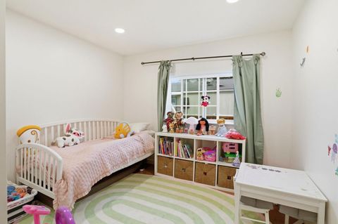 Tiny photo for 777 Spindrift Place #777, SAN JOSE, CA 95134 (MLS # ML82028313)