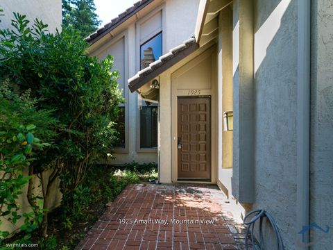 Tiny photo for 1925 Amalfi Way, MOUNTAIN VIEW, CA 94040 (MLS # ML82031214)